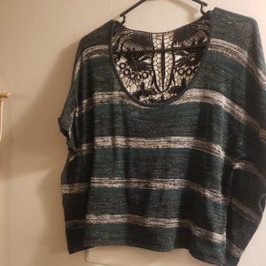 Embroidered Back Crop Top XL